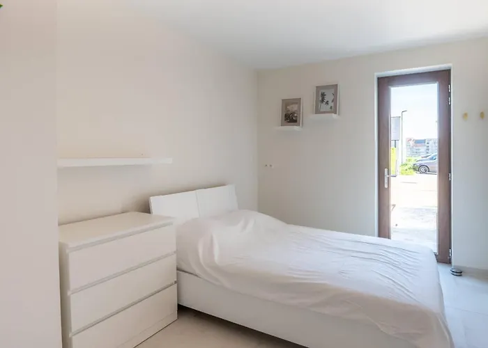 Brand New 3br House With Garden In Mariakerke Дом отдыха Остенде