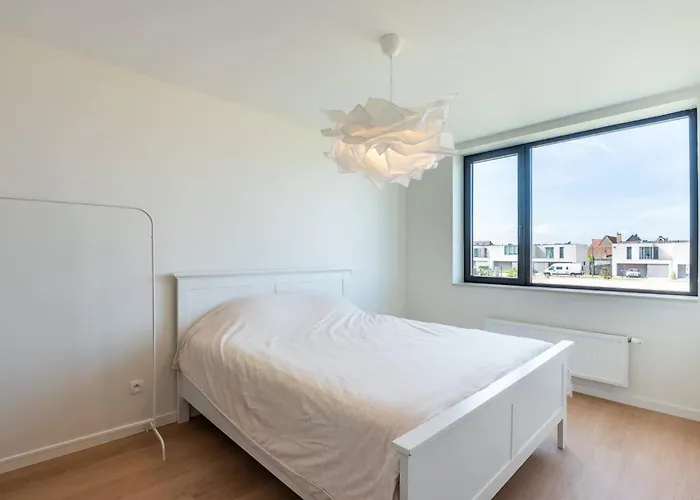 Brand New 3br House With Garden In Mariakerke Дом отдыха