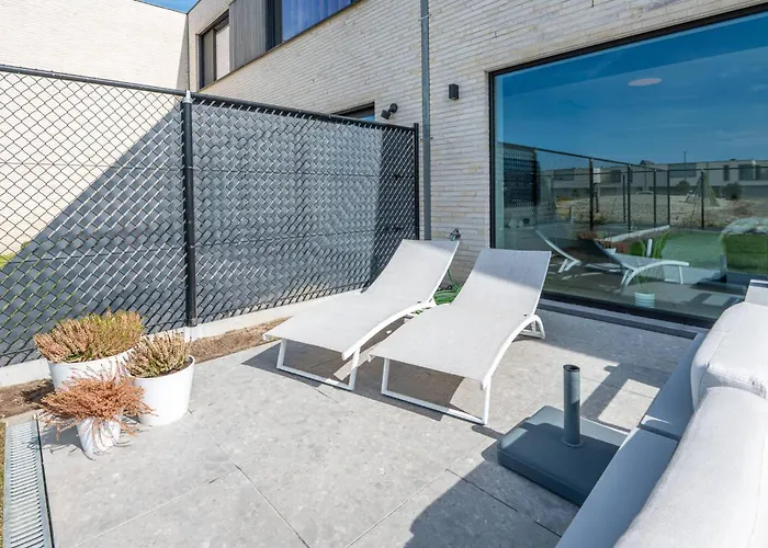 Brand New 3br House With Garden In Mariakerke * Остенде